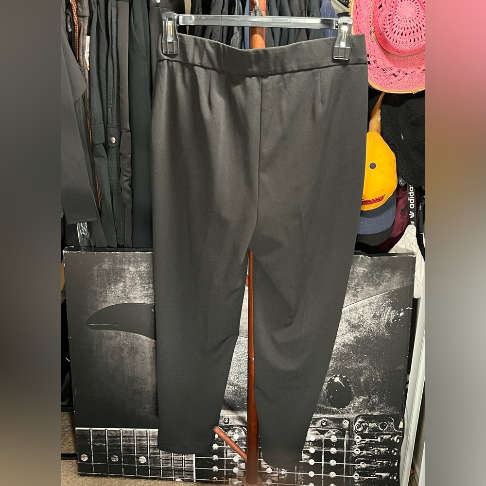 Anne Klein Slacks - Picture 3 of 4